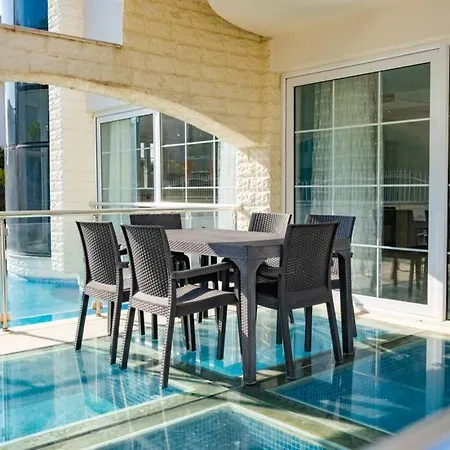Crystal Water Deniz Saray 2-